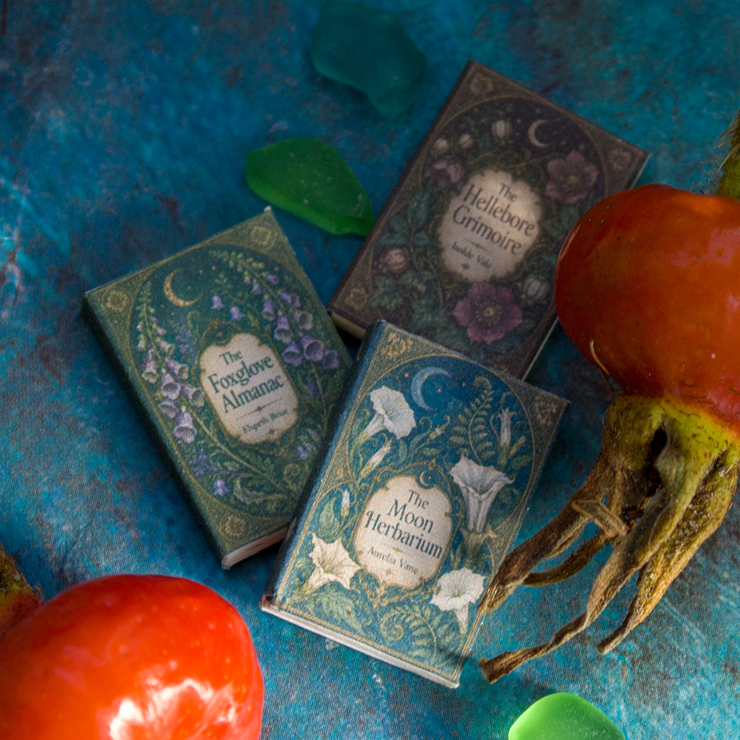 FREE TEMPLATE Miniature magic book covers | PDF