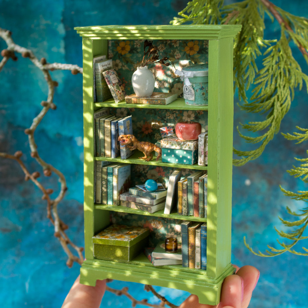 TEMPLATE Miniature retro bookcase in 1:12 scale | PDF - Rina Vellichor