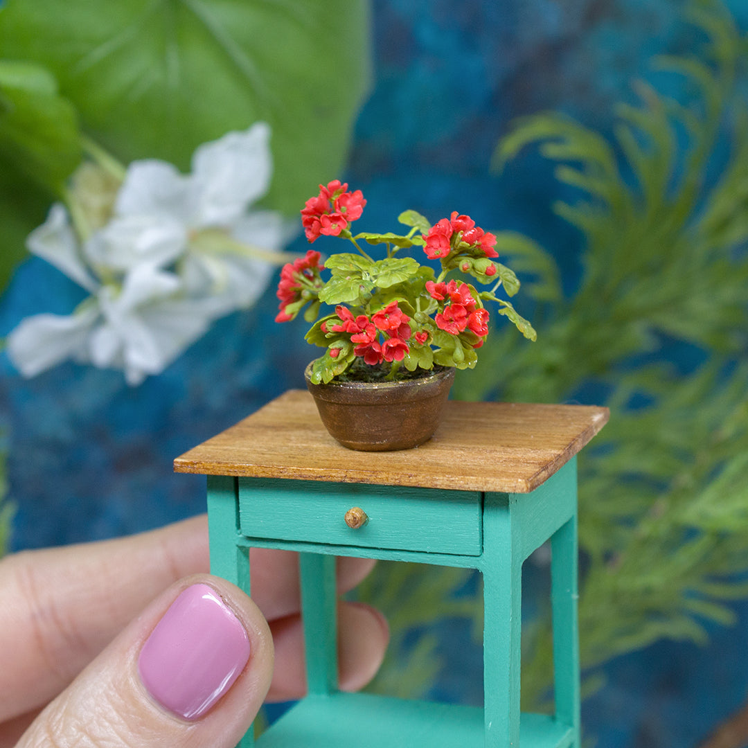 TUTORIAL Miniature geranium with air dry clay | PDF + video - Rina Vellichor