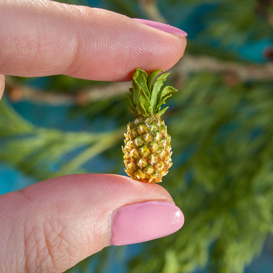 Miniature pineapple for dollhouse in 1:12 scale 2 - Rina Vellichor