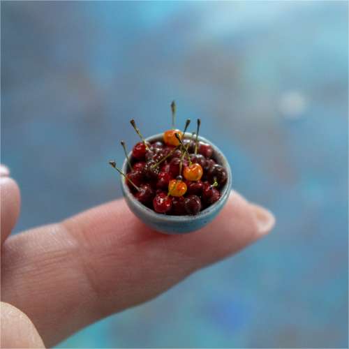 TUTORIAL Miniature polymer clay cherry for 1:12 scale dollhouse | PDF + video